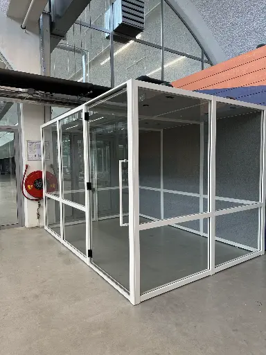 BOW Four weiß/hellgrau refurb Version 2.0